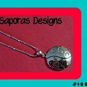 18KRP Love You Necklace With Hearts